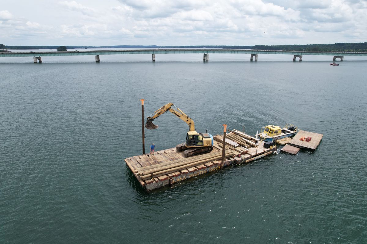 LakeScape Barge